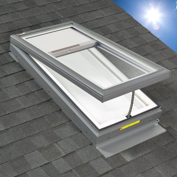 Velux VCE 3046 Electric Venting Curb Mount Skylight with Solar Room Darkening Shade White - Image 2